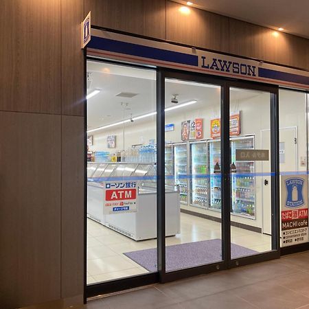 Omo Kansai Airport By Hoshino Resorts Идзумисано Экстерьер фото A Lawson store in Tokyo