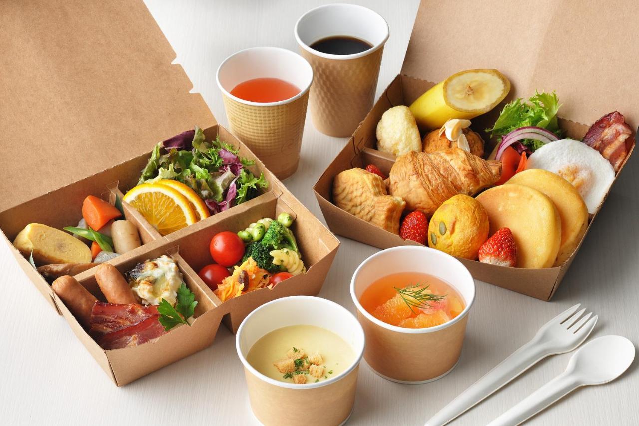 Omo Kansai Airport By Hoshino Resorts Идзумисано Экстерьер фото A selection of inflight meals