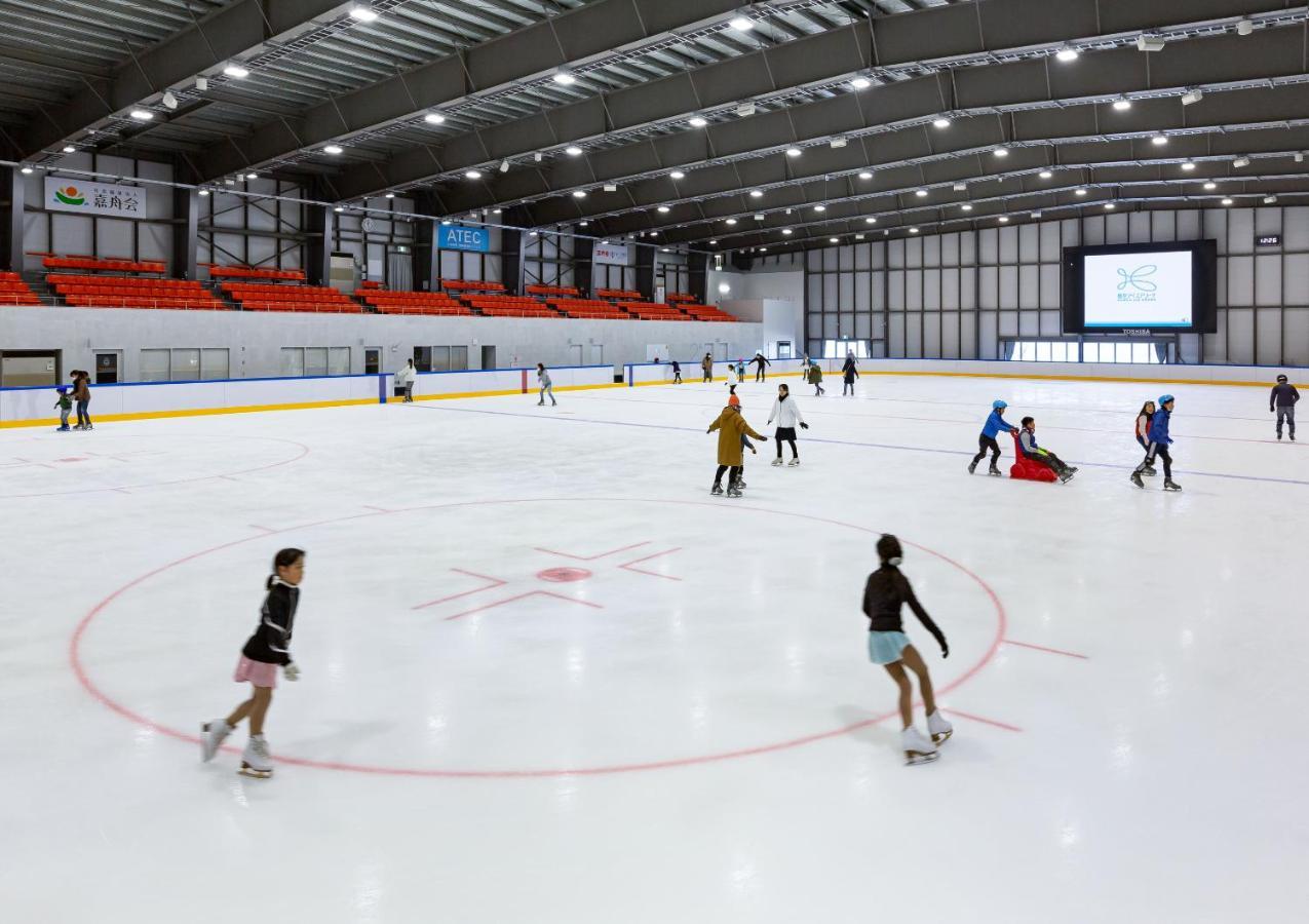 Omo Kansai Airport By Hoshino Resorts Идзумисано Экстерьер фото The Ice Arena Wales